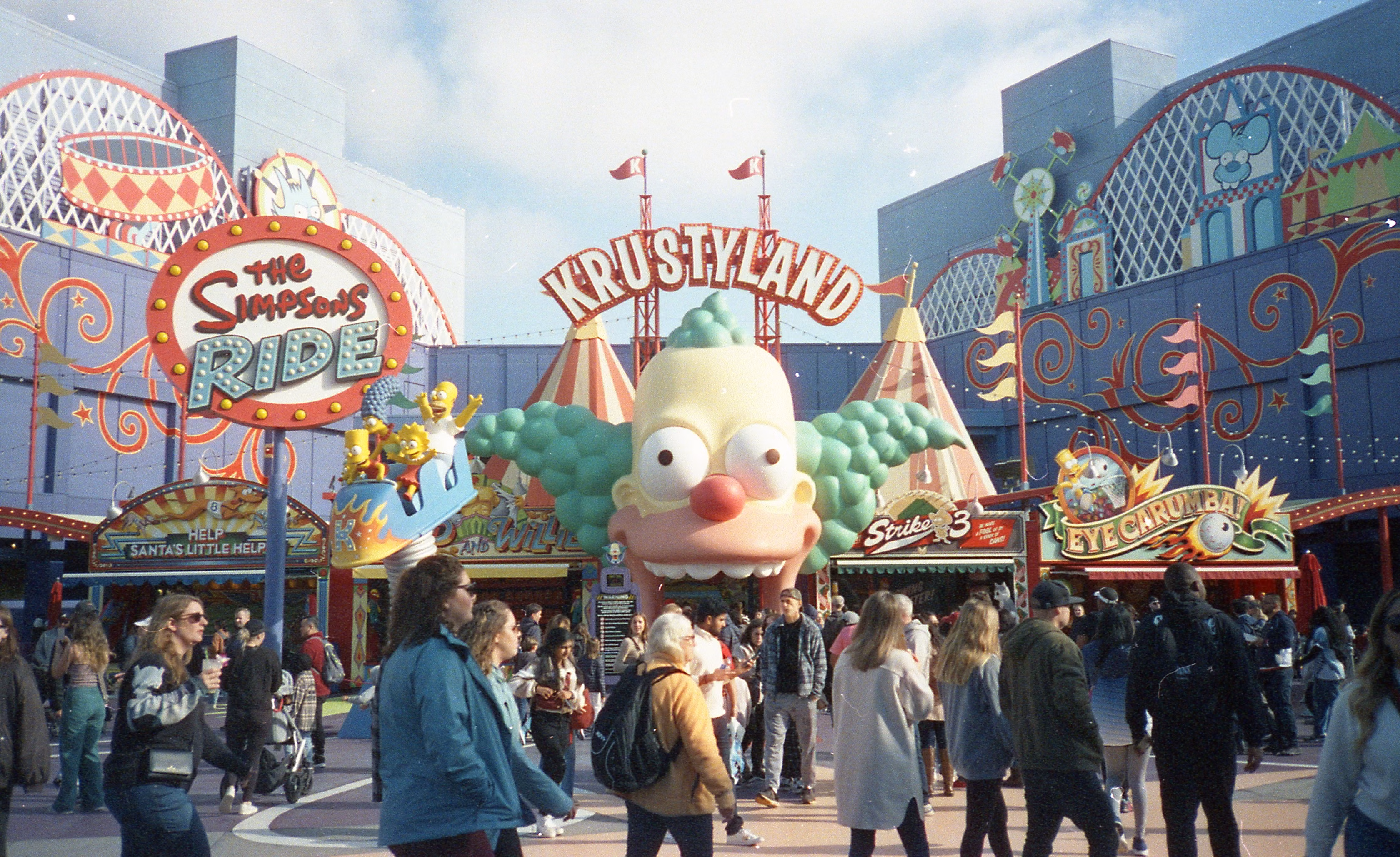 Measles Exposure Confirmed at Universal Studios California