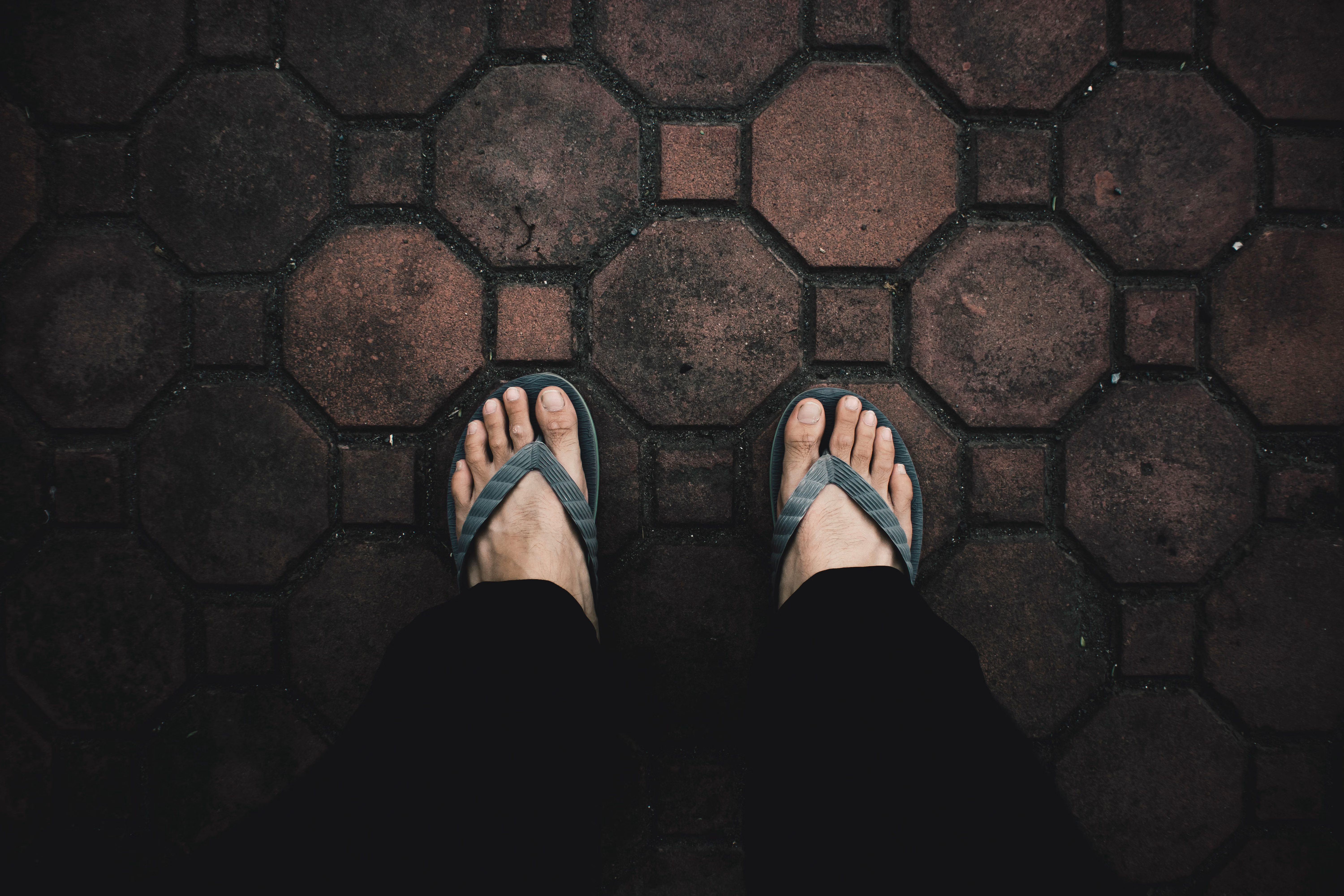 From Flip Flops to Fisherman's Sandals: Essential Summer Foot Care and Orthopedic Health