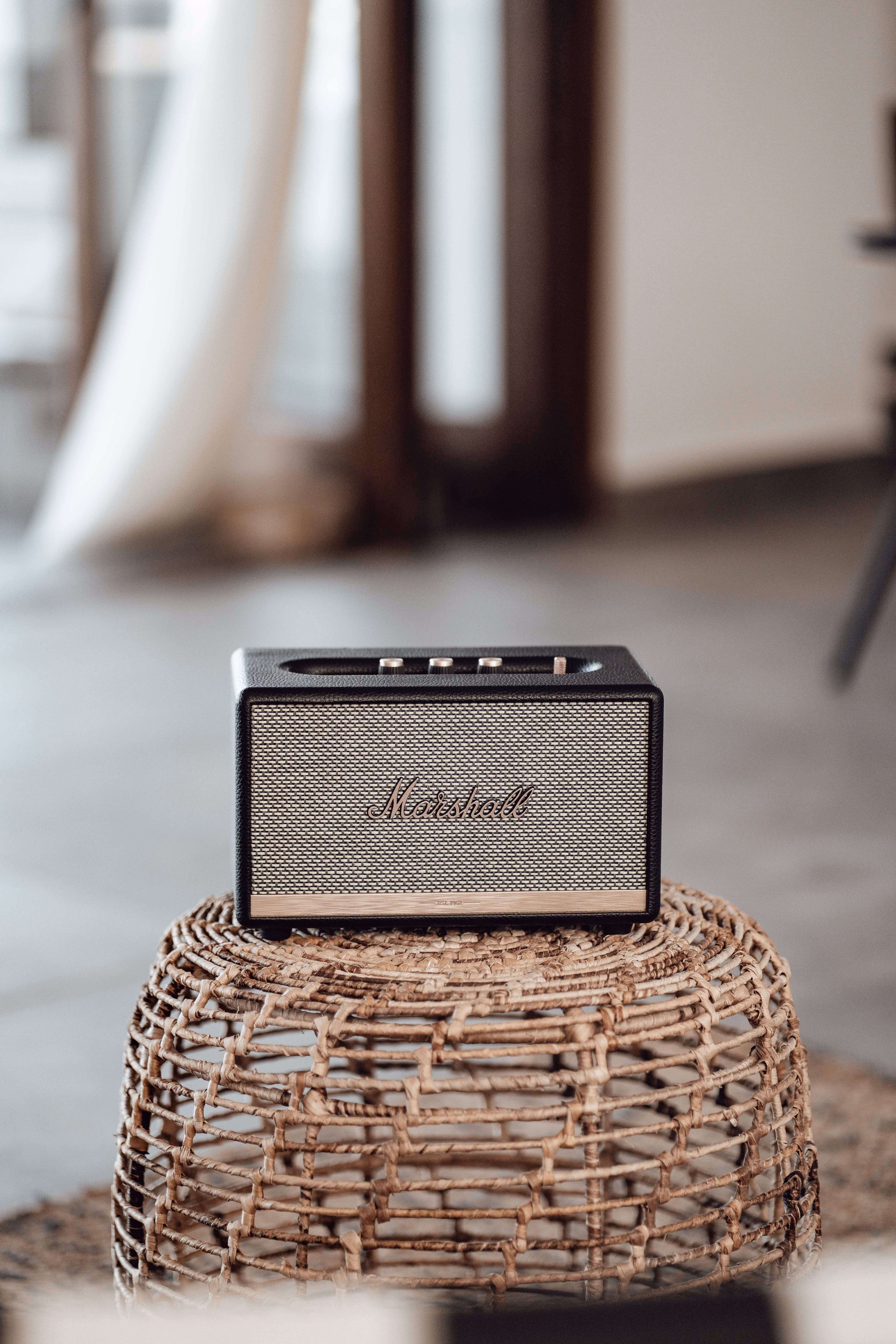 This Bluetooth-only Marshall home speaker sounds so good, I can forgive the missing Wi-Fi