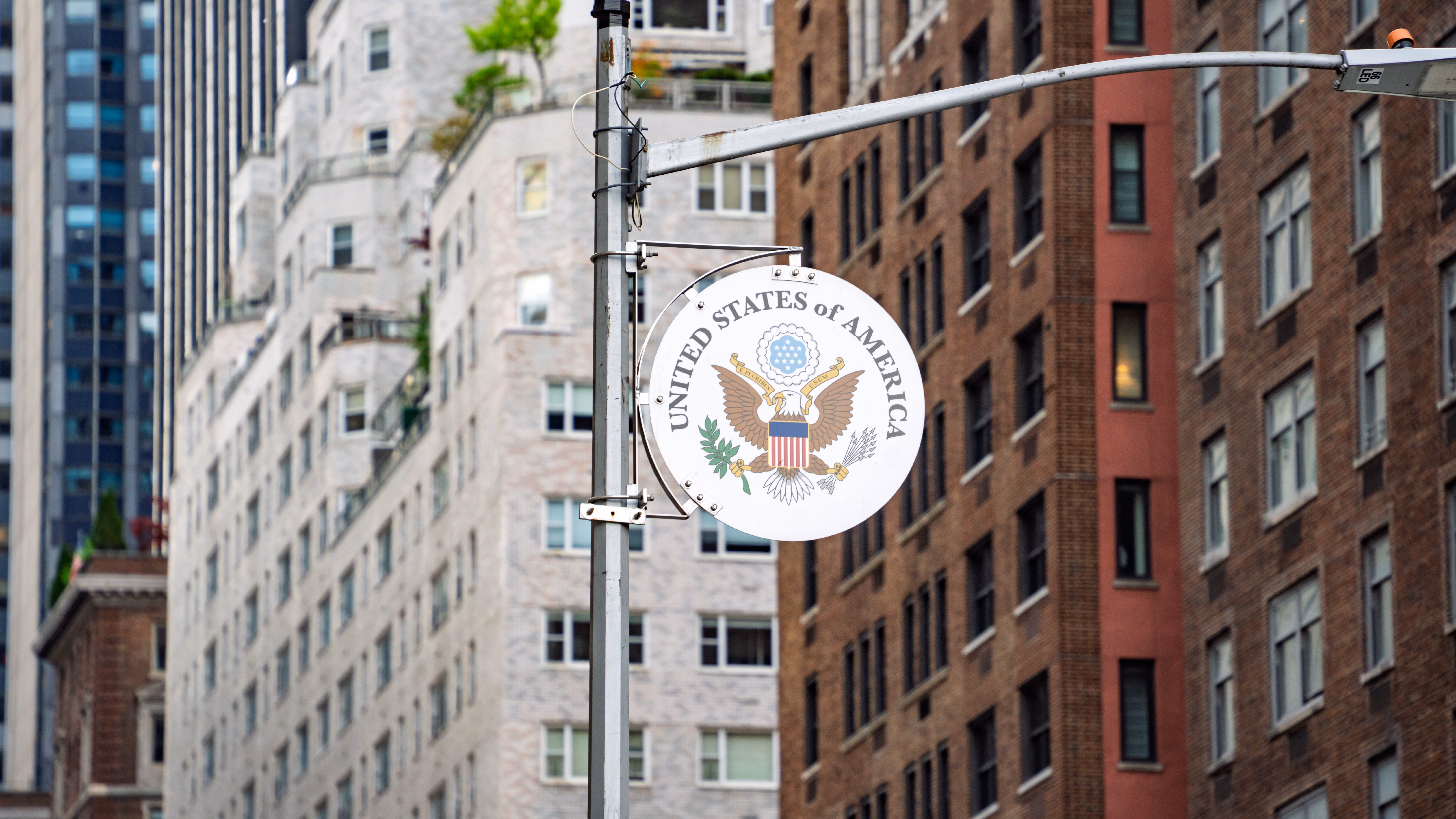 US Embassies Urge American Citizens to Consider Leaving the Middle East Amid Escalating Conflict