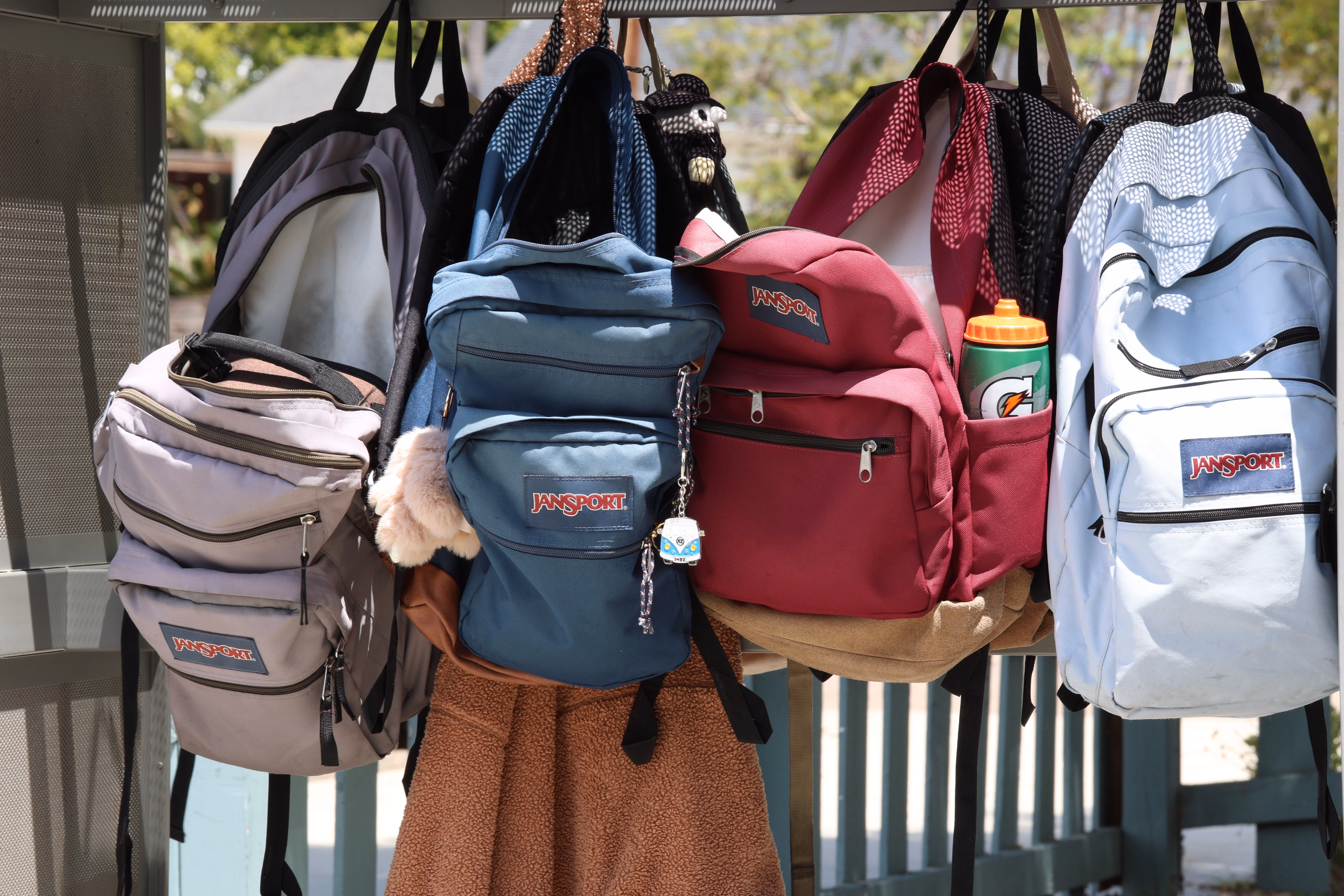 Students Get Massive Tech Boost as Overstuffed Giveaway Pack Hits the Season