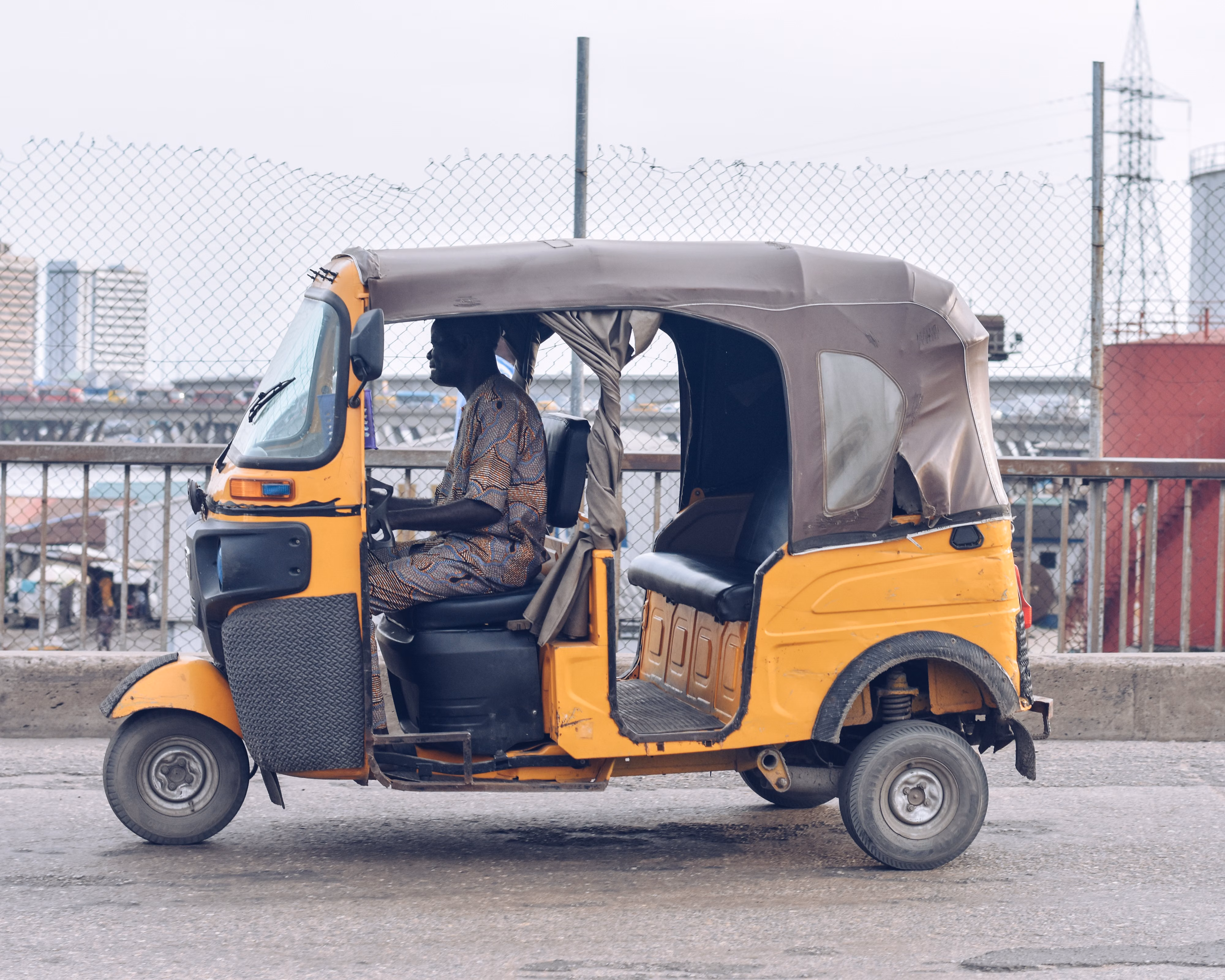 Tragic Speeding Incident Claims Life of Female Driver in Lagos Lone Crash
