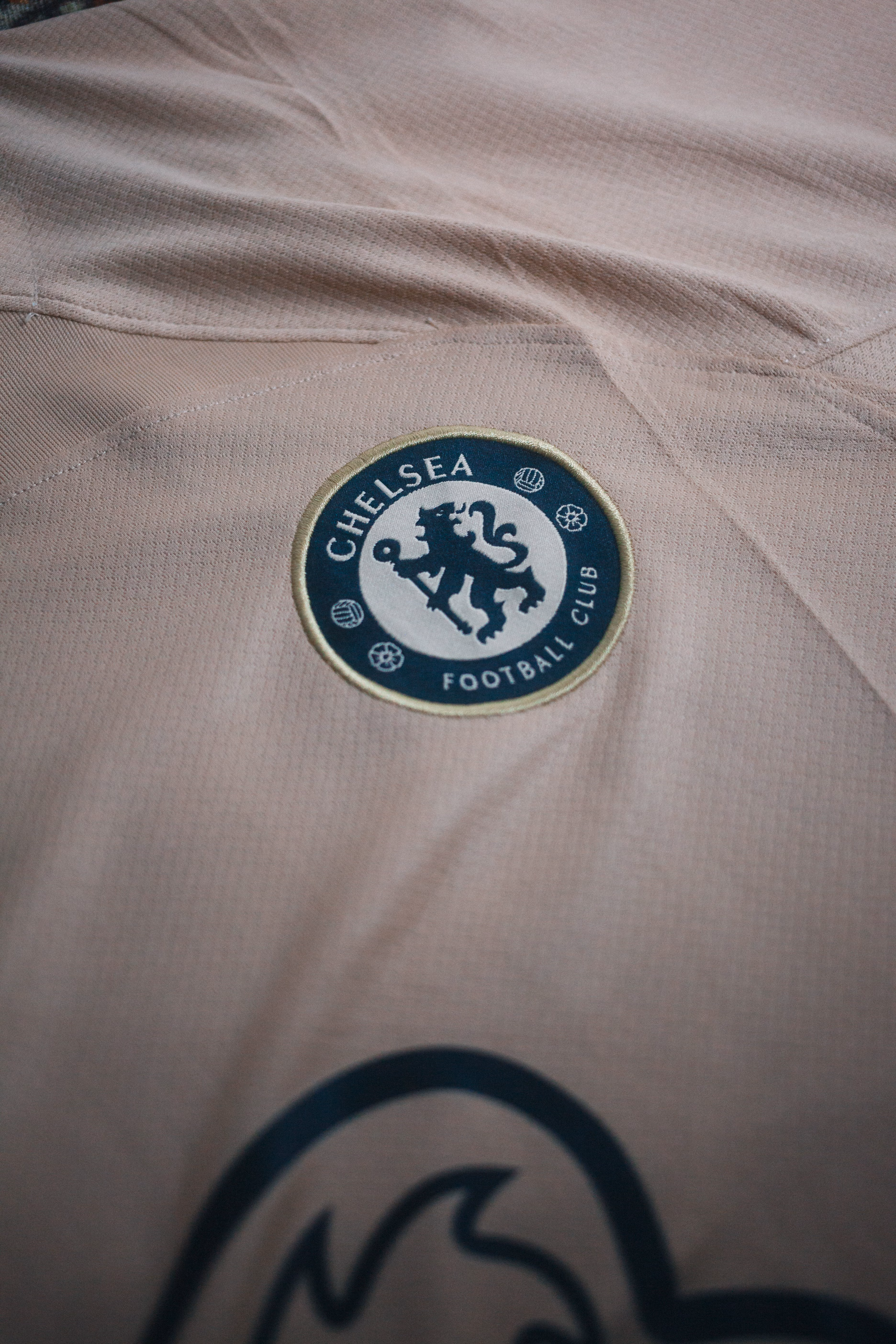 Como Sign Defender Trevoh Chalobah from Chelsea in Transfer Worth Over £30 Million