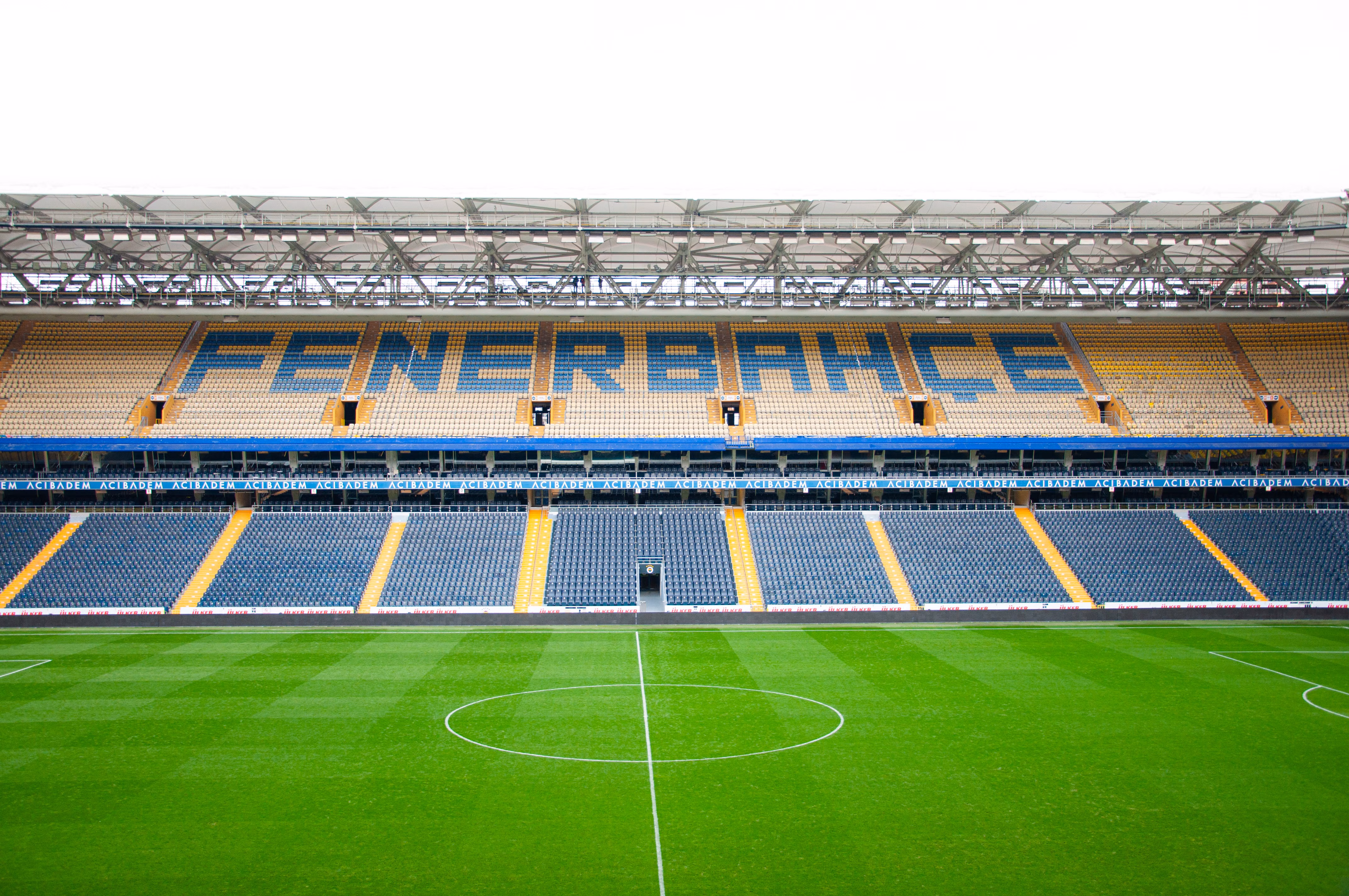 Fenerbahce Prepares Massive Bid for Marcus Rashford as European Transfer Rumors Heat Up